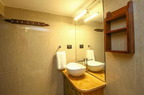 Мапуса: Hill Top Luxury Villa - 3 BHK || Infinity Pool