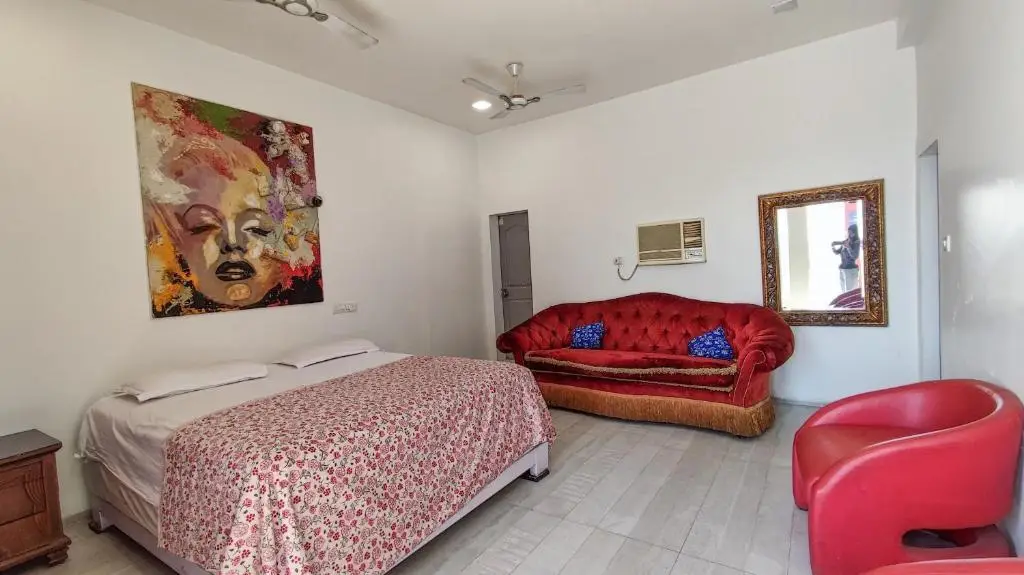 Мумбаи: Villa 408-Dr Wade in Royal Palms Mumbai