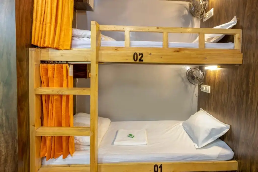 Мумбаи: Sunrise Dormitory Hostel
