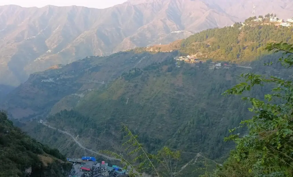 Массури: The Himalayan Hostel