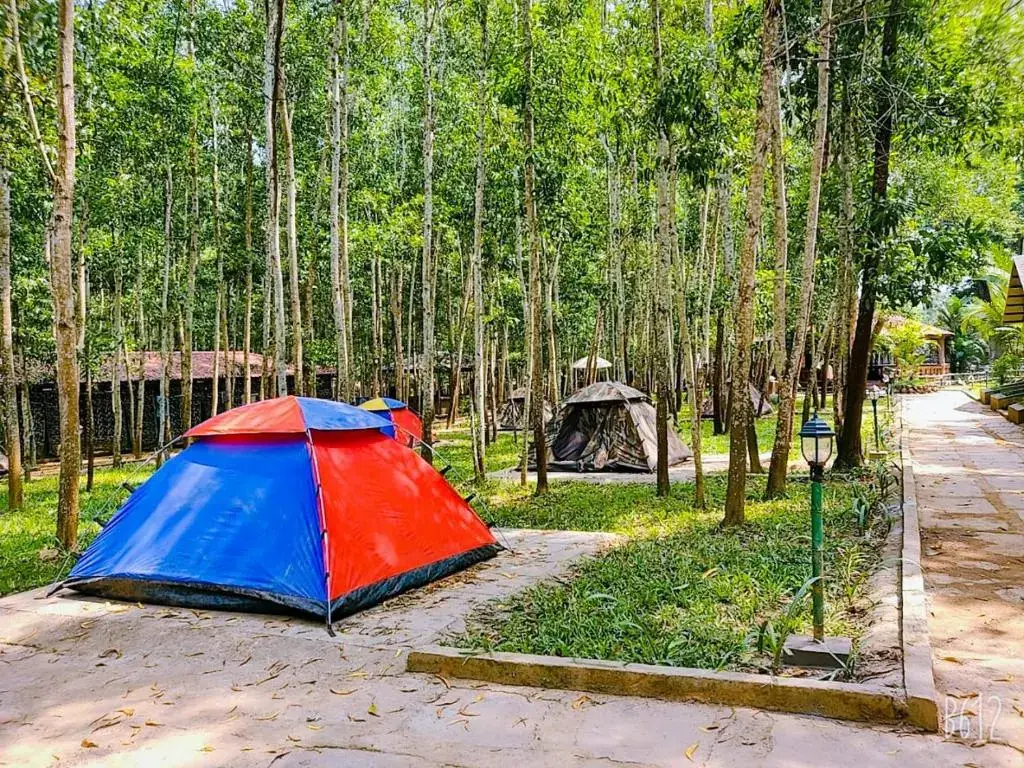 Лонда: Dandeli Escapes