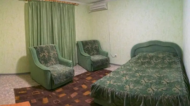 Судак: Guest House Yakor
