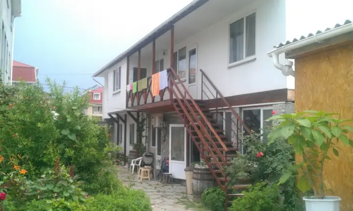 Судак: Guest House Yakor