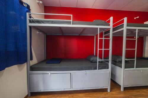 Вагатор: Bon Voyage Hostel