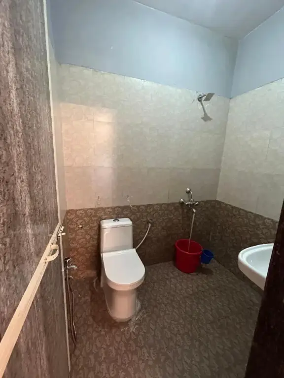 Верем: Shivam Bnb