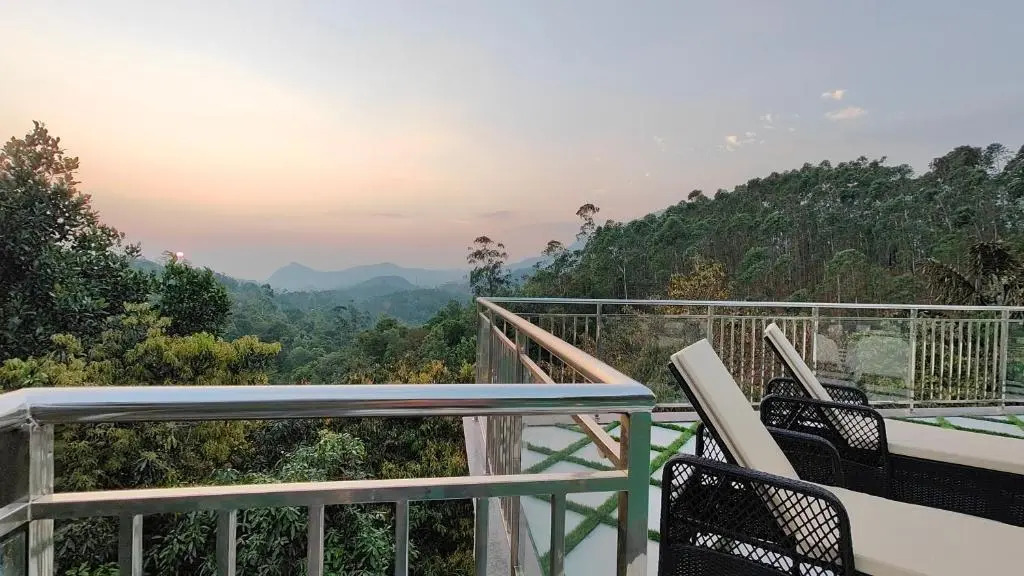 Муннар: HOTEL WHITE HOUSE, Munnar
