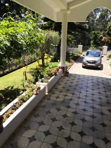 Кунур: Narmada Holiday Home