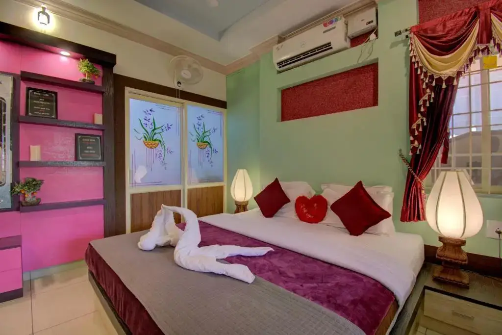 Кушалнагар: Srinikethana Home Stay with Swimming Pool