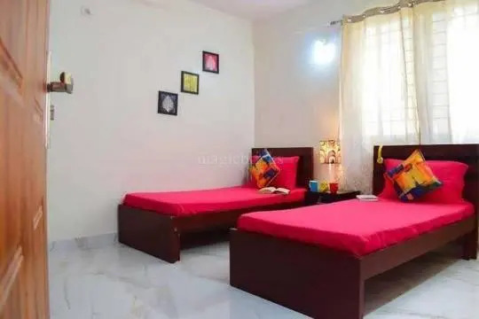 Колката: Sakshi Home Stay