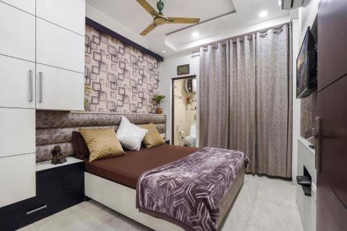 Газиабад: Entire World Class Apartment near Metro Station