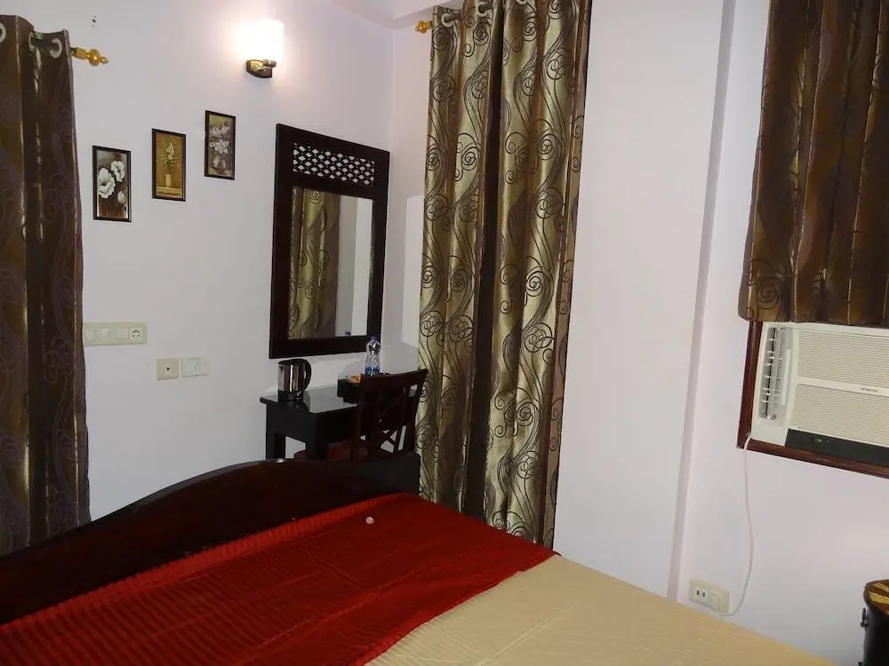 Джайпур: Tulsian Guest House & Apartments