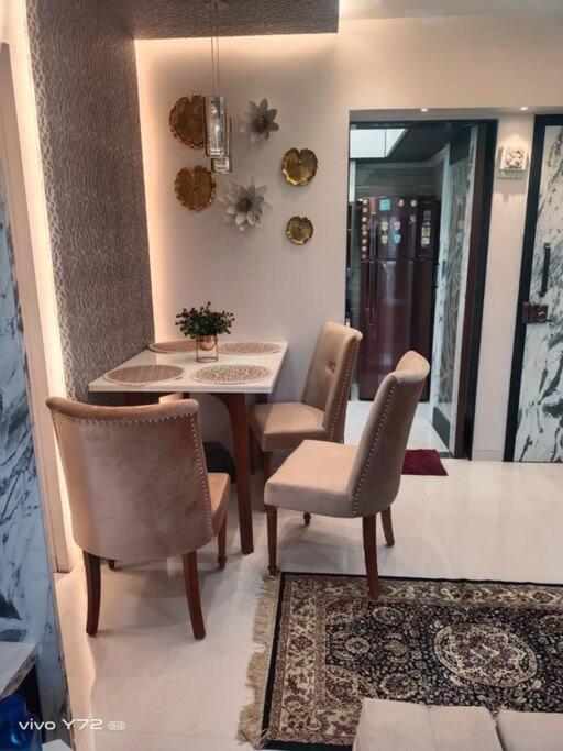 Мумбаи: City Homes Orchid Apartment