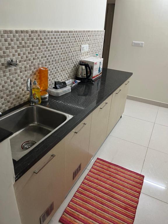 Ченнаи: IP Service Apartment near Chennai Airport