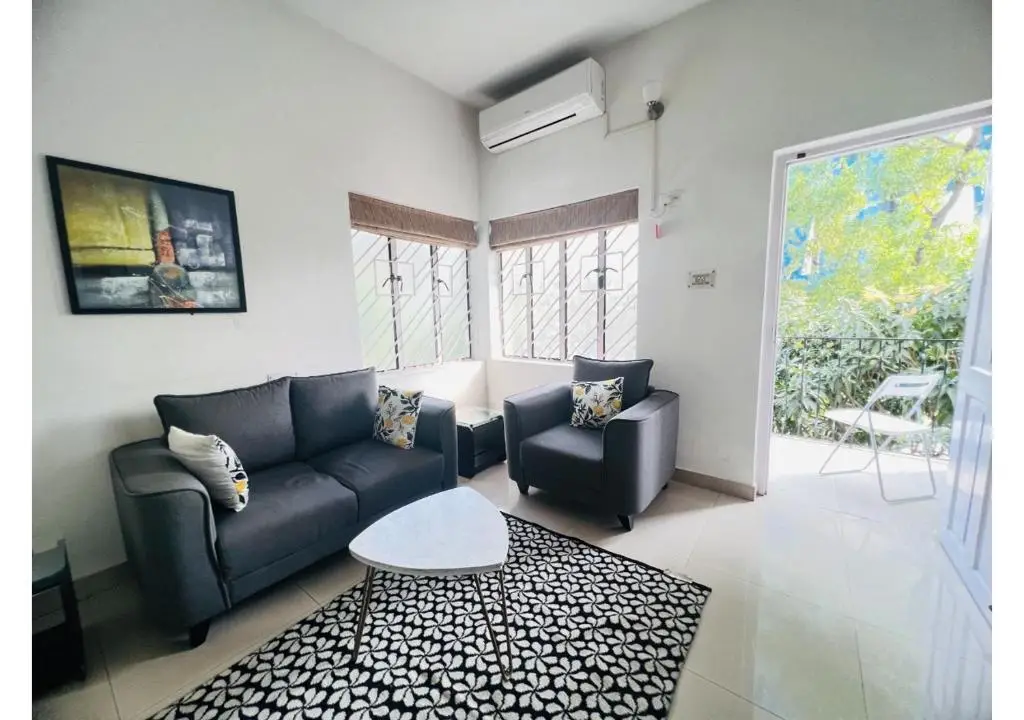 Колката: BluO 1BHK Salt Lake - Kitchen, Balcony, Parking ,Terrace