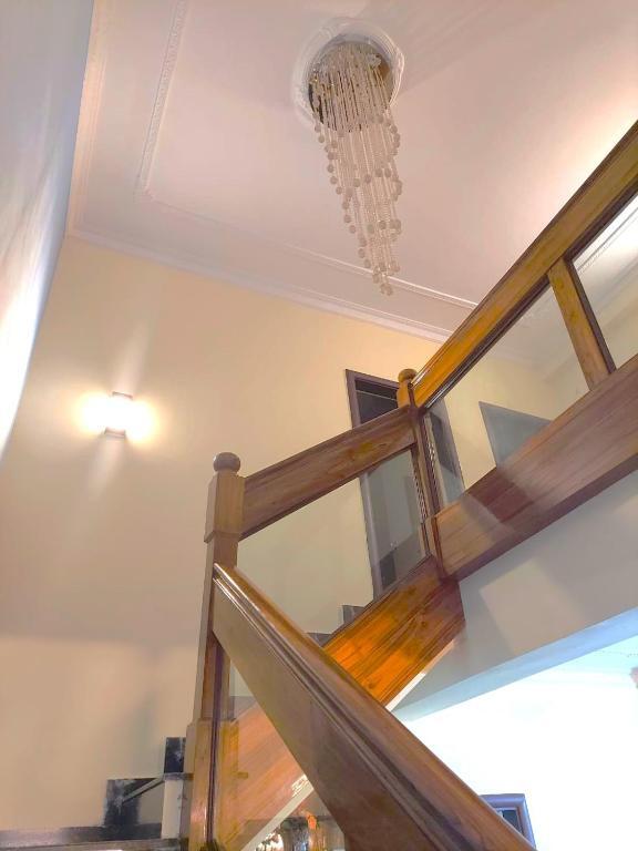 Сикхарпур: Entire 3 bedroom Duplex Villa with Garden at Vedic
