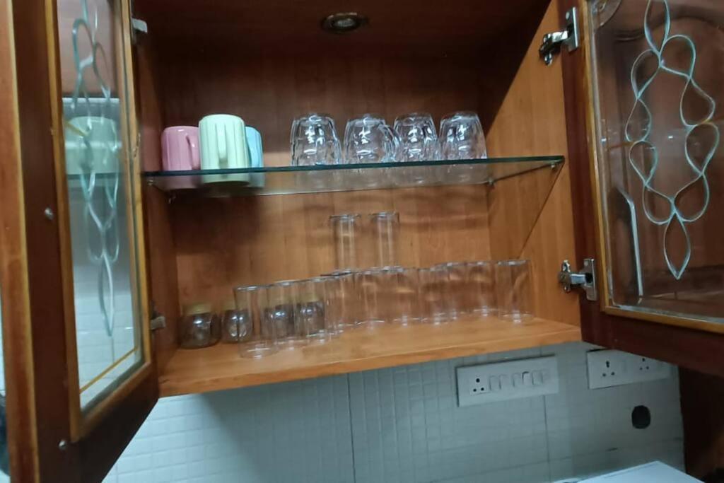 Лакхнау: 3 BHK In VIPArea, Hazrat Ganj, Lucknow