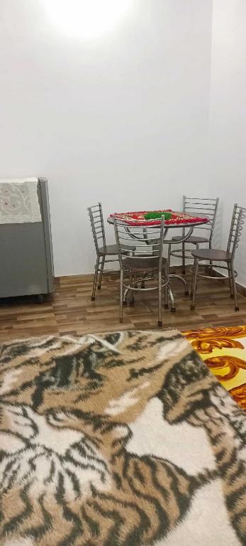 Амритсар: POP HOME 70396 Guptas Homestay
