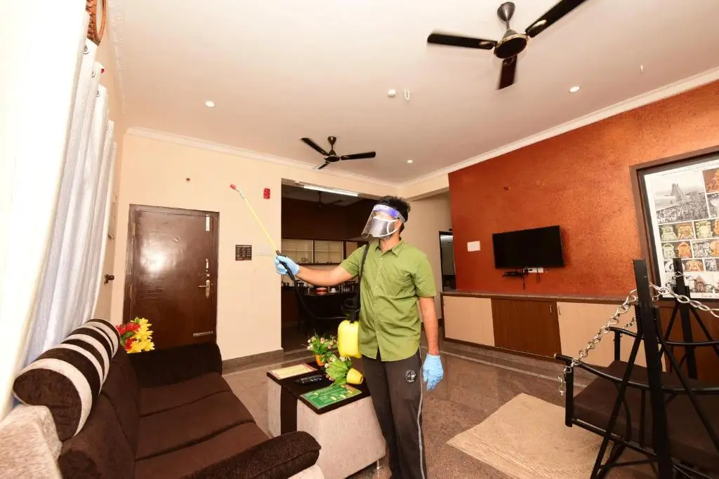Тирупати: Sree Service apartments