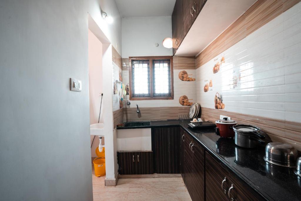 Тирупати: Mahasri Homestays Fully Furnished 2BHK & 1BHK Apartments
