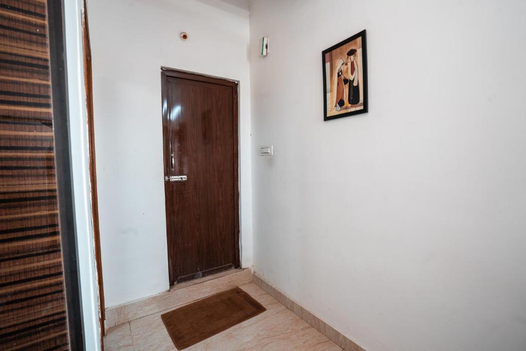 Тирупати: Mahasri Homestays Fully Furnished 2BHK & 1BHK Apartments