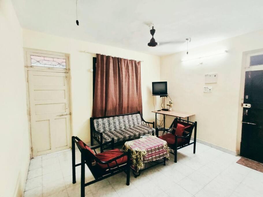 Калангут: Prime Location-2mnts Baga-Calagt Beach-Lovly House