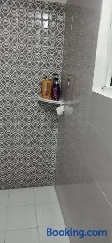 Газиабад: Fully furnished 1BHK luxury suite