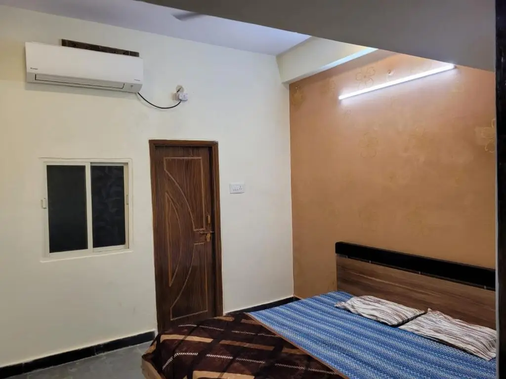 Хидерабад: millenium guest house