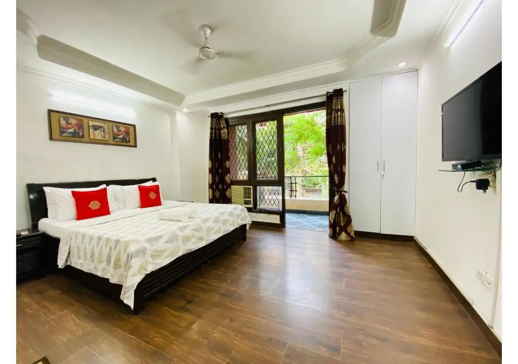 Нью-Дели: BluO Modern 1BHK - N Block Market Greater Kailash