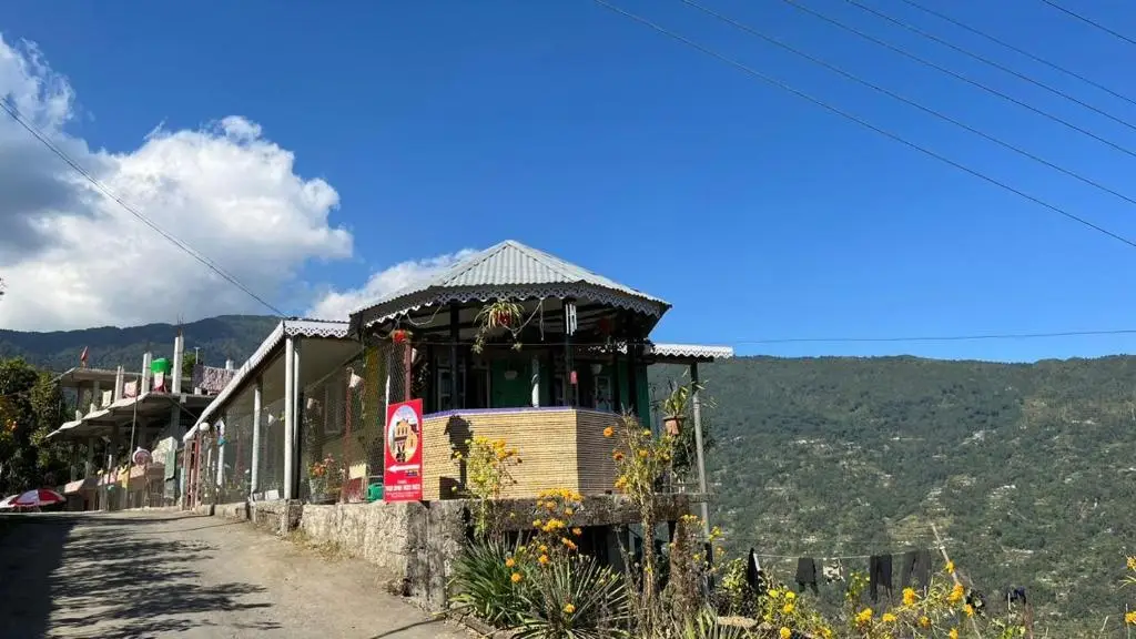 Калимпонг: 4Sister's Homestay -Sittong II