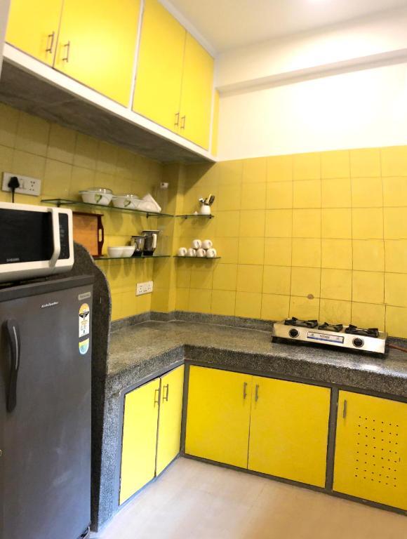 Большая Нойда: House 44 2BHK