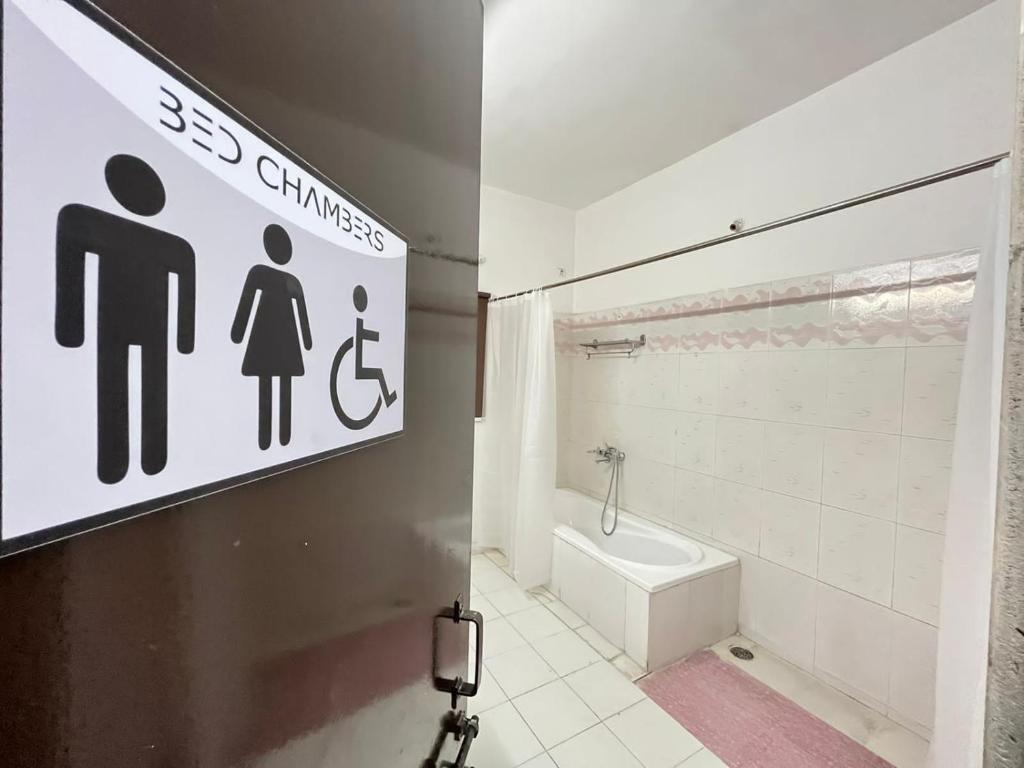 Хидерабад: BedChambers Serviced Apartments