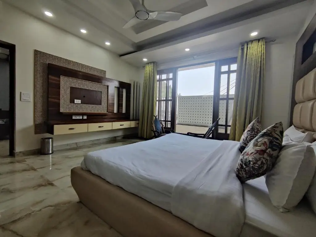 Массури: MOON3BHK By Wabi Sabi Stays