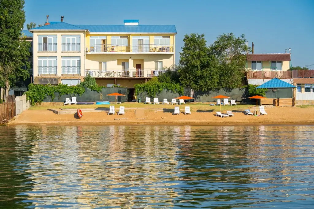 Отель Золотые Пески — фото 1