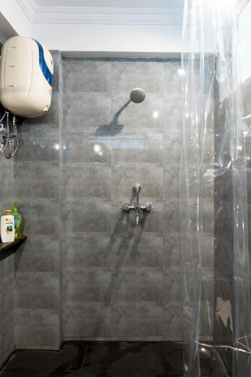 Джайпур: Winter Garden 2BHK Apartment