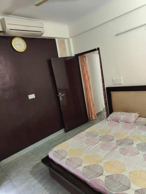 12th Floor, Entire 2bhk with car parking — фото 1