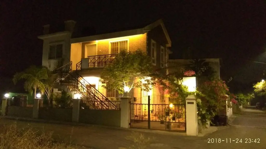 Пуна: Bougainvilla Home-Behind Pune Airport