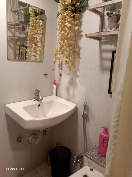 Пуна: Beautiful and cosy 2 bhk flat near airport