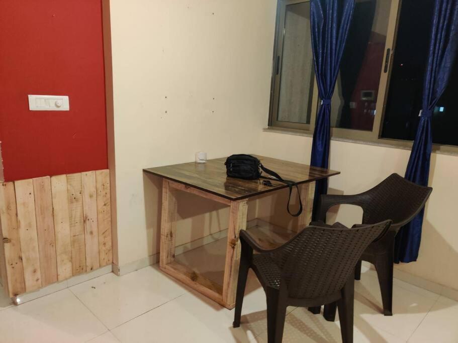 Тхане: Spacious 1bhk @Thane, Free Wi-Fi, Free Parking.