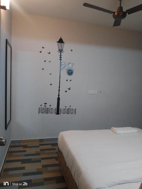Ченнаи: Season 4 Residences - 1BHK furnished apartments (near Apollo Proton, Tidal park)
