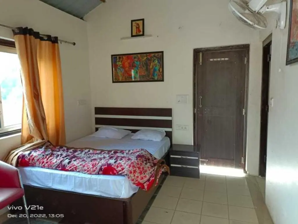 Наинитал: Pop Home 80621h Riddhi Resort & Home Stay