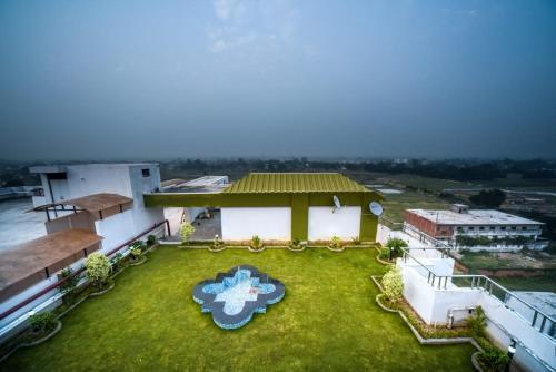 Сарнатх: Sri Balaji Homes