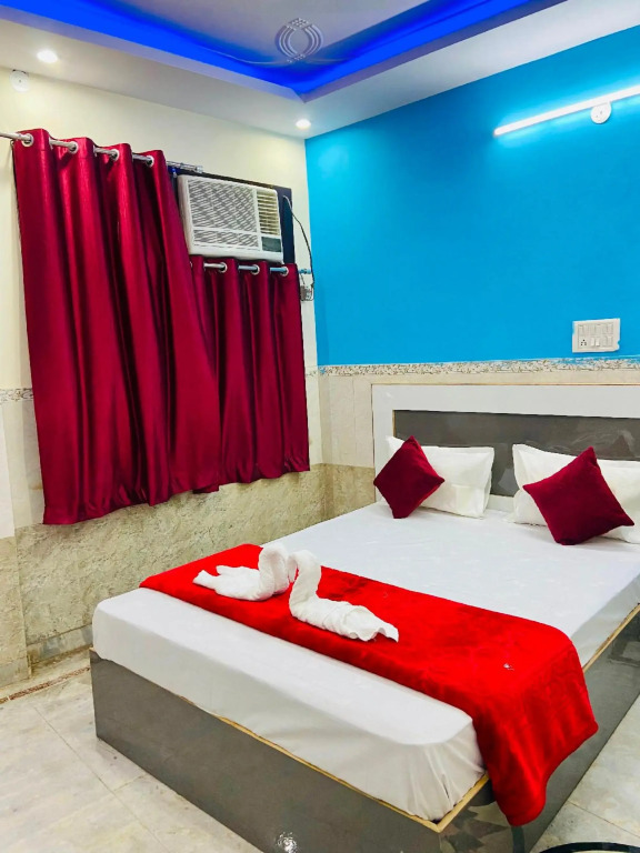 Нью-Дели: OYO Home 70156 Hotel Red Heart
