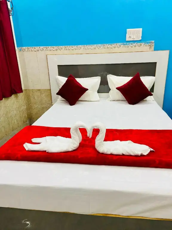 Нью-Дели: OYO Home 70156 Hotel Red Heart