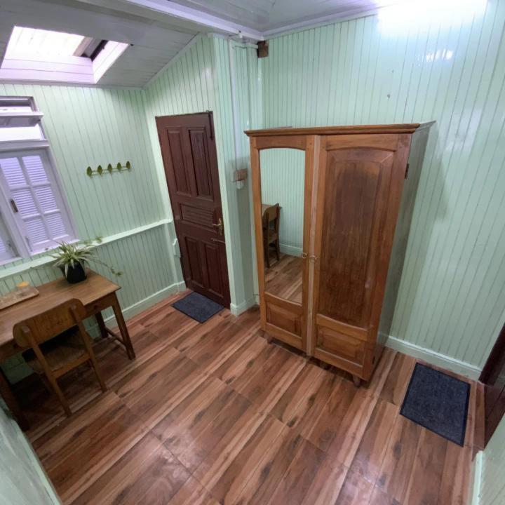 Пеллинг: Basnet Apartment