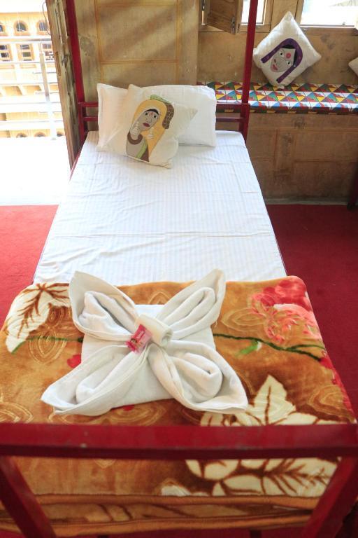 Джайсалмер: Goroomgo Blue Eye Hostel Jaisalmer