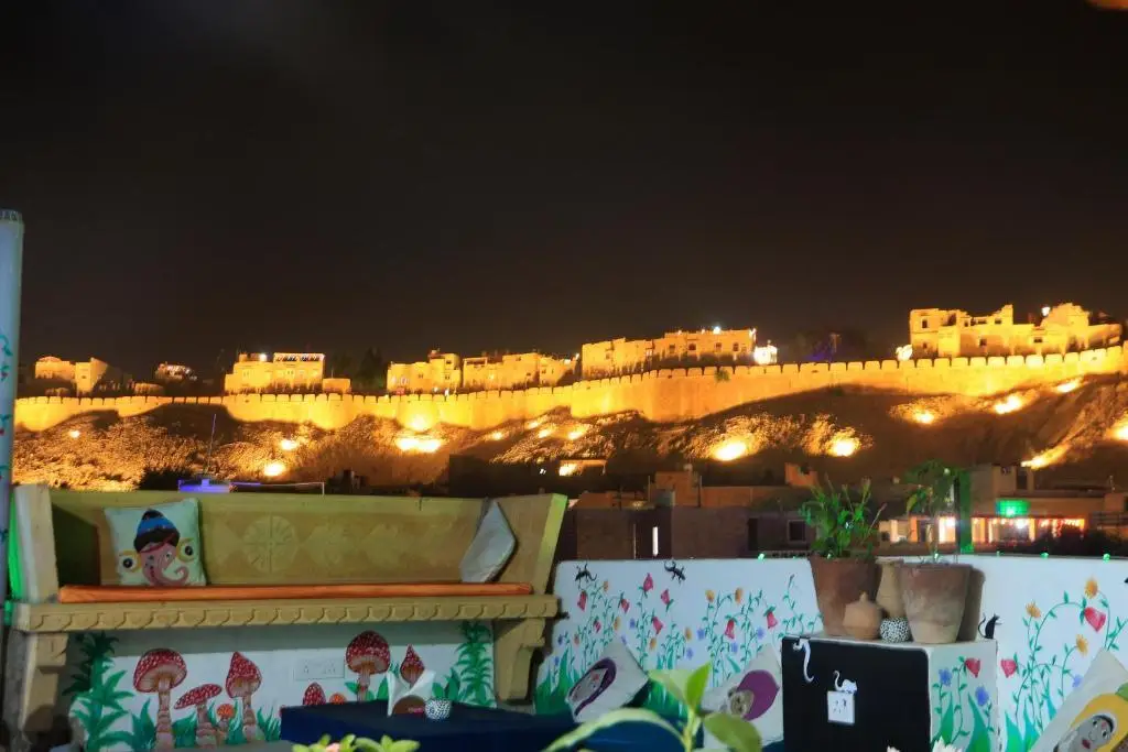 Goroomgo Blue Eye Hostel Jaisalmer — фото 1
