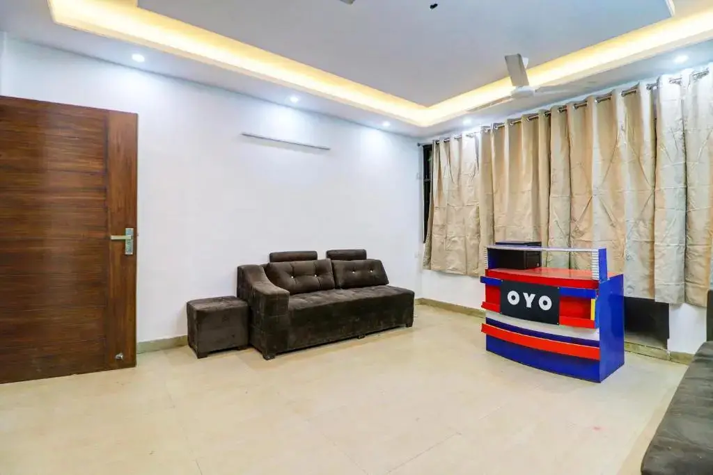 Нью-Дели: Hotel O KD Plaza 6