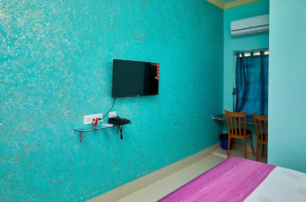 Колката: deb Guest House And Banquet hall