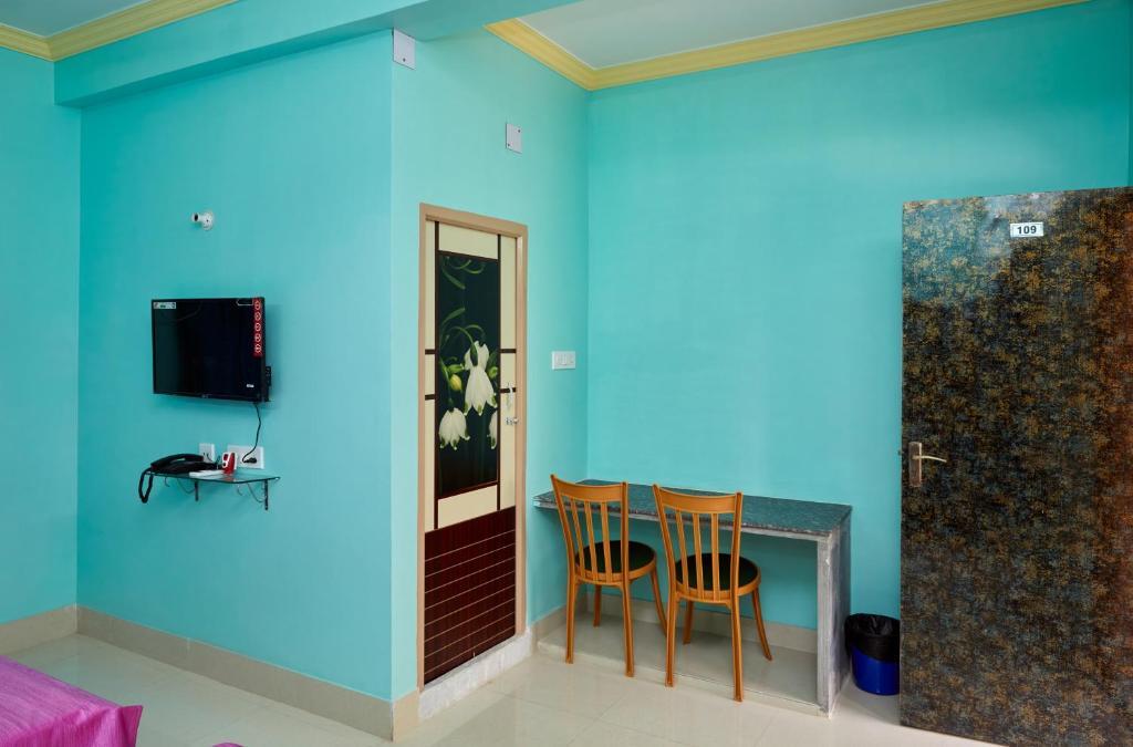 Колката: deb Guest House And Banquet hall