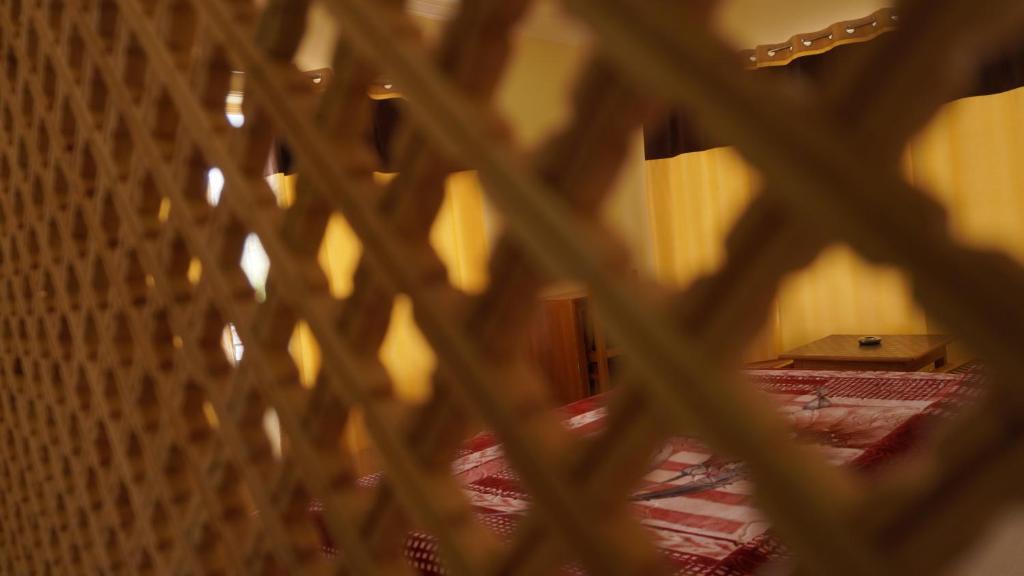 Лех: 16 Arahat Guest House